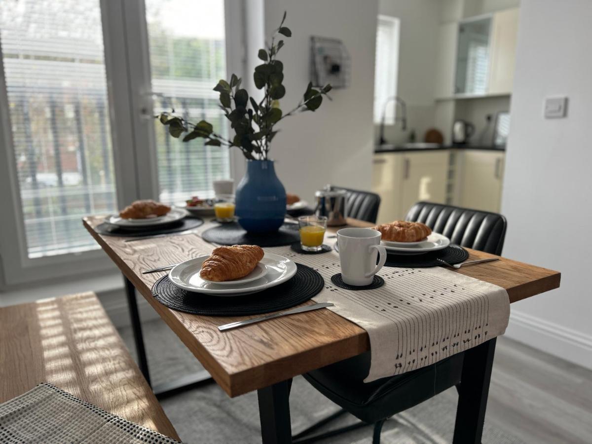 The Town House, Whole House Suitable For Contractors And Families Market Harborough Exteriér fotografie